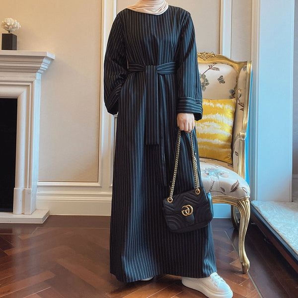 Pinstripe Closed Abaya